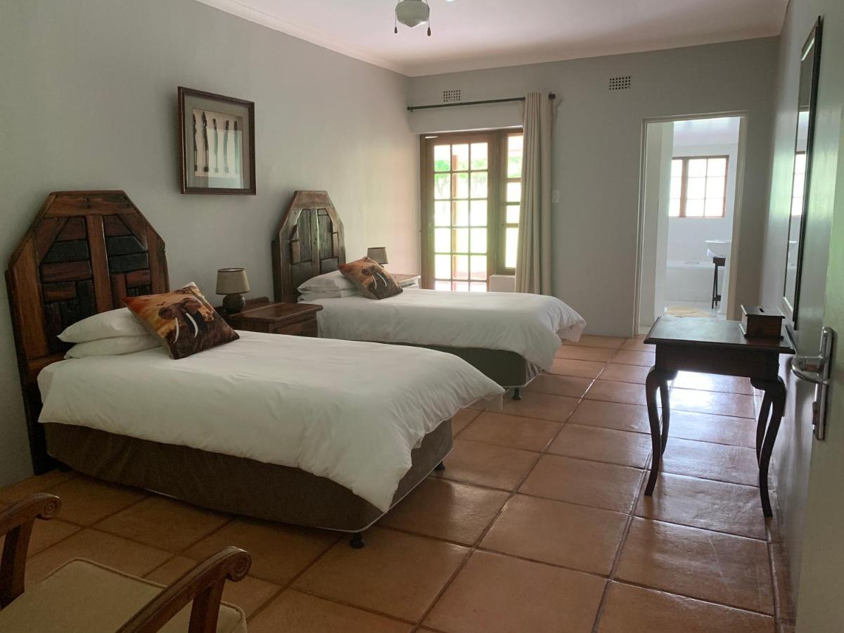 ת'אבזימבי Kransberg Country Lodge Guest Farm מראה חיצוני תמונה